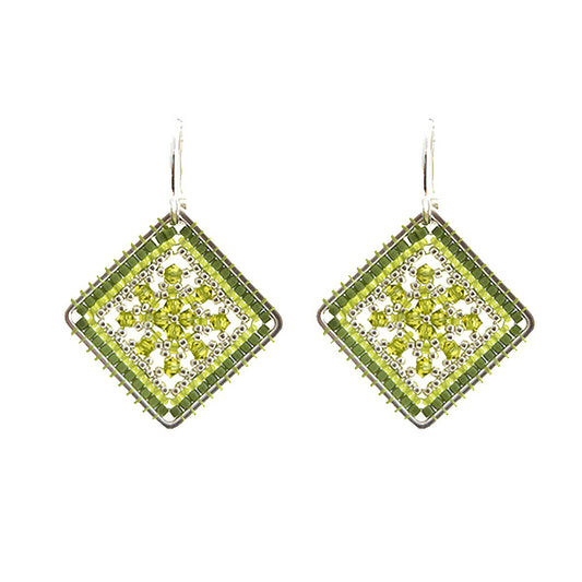 Oorbellen Hiromi  Lt olivine/ zilver