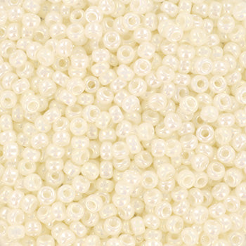 Miyuki rocailles 11/0- 591   Ceylon ivory pearl  10 gr.